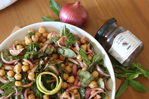 Chickpeas & Sumac Salad